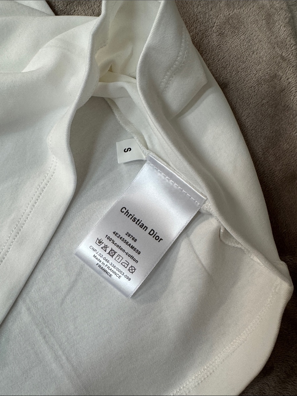 Dior White Embroidered Crest Tee - Picture 7 of 7